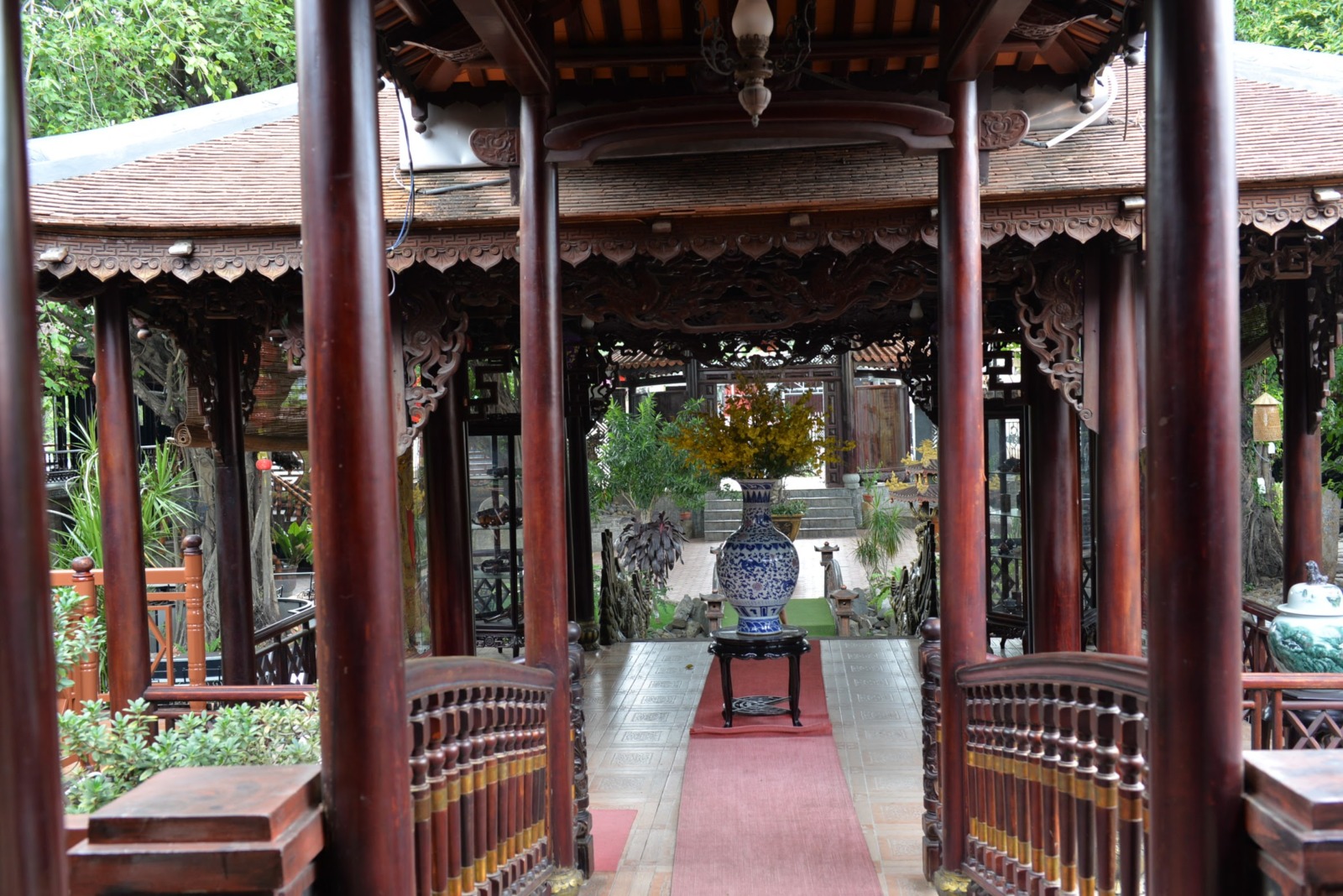 Cà Phê Hoàng Cung