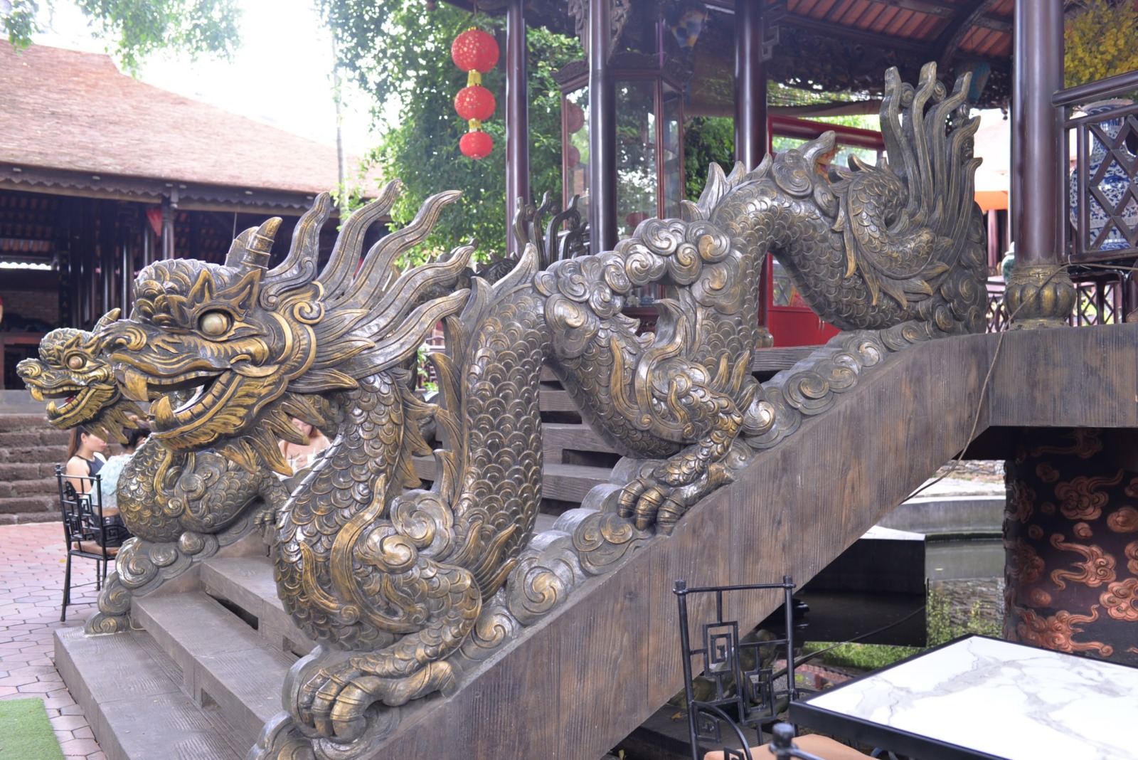 Cà Phê Hoàng Cung